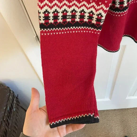 Vintage Knit Holiday Sweater - Red/Black, M - Picture 4 of 4